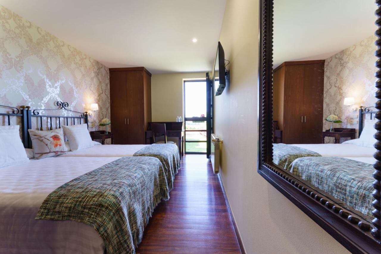 Lar Da Mota Boutique Hotel Arzua Ngoại thất bức ảnh